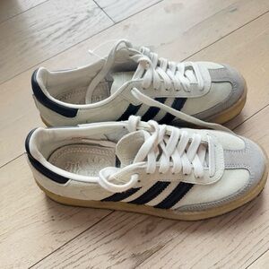 adidas gazelle silver green womens ADIDAS 8th Street Samba 